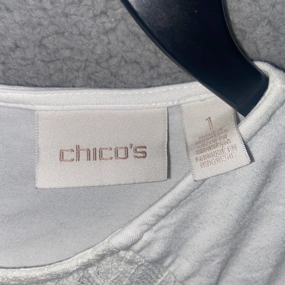 Chico's Top Womens 1 White Floral Lace Slit Back Cap Sleeves Zip Back Casual - Picture 10 of 12